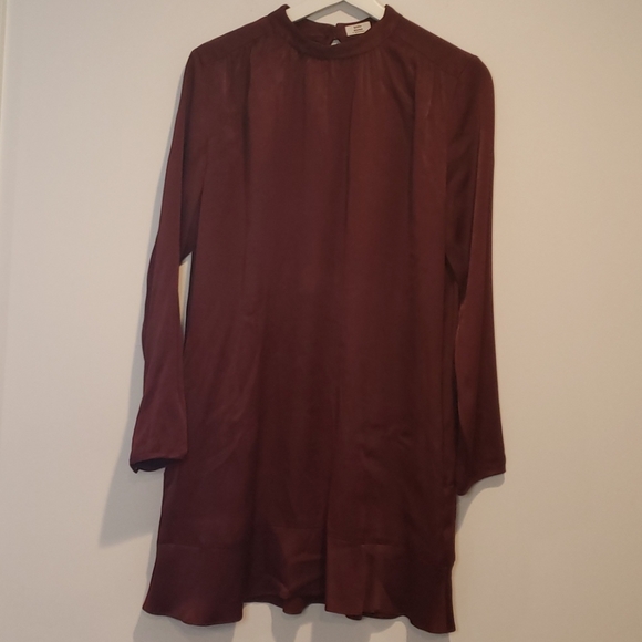 ARITZIA LITTLE MOON Honeysuckle Shift Dress pocket - Picture 4 of 7